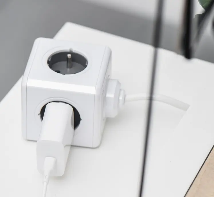 Merskydd 20W PD 3.0 Snabbladdare med 1 m USB-C-kabel - EU Kontakt